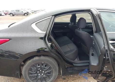 2016 Nissan Altima 2.5 S z USA, uszkodzony, nr VIN 1N4AL3APXGN348206